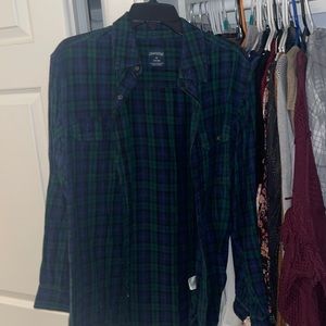 Long sleeve men’s button down blue and green size medium